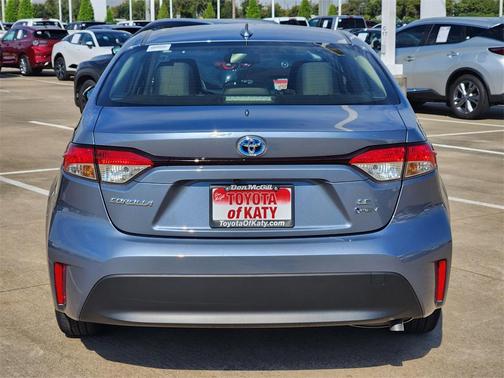 2025 Toyota Corolla Hybrid LE