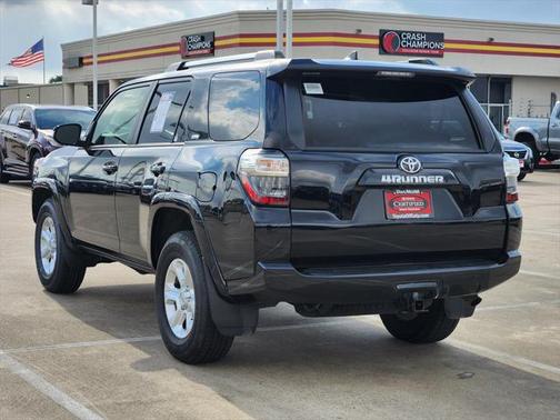 2024 Toyota 4Runner SR5