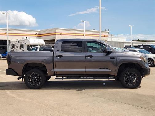 2015 Toyota Tundra SR5