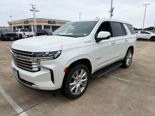 Iridescent Pearl Tricoat 2023 Chevrolet Tahoe 2WD High Country