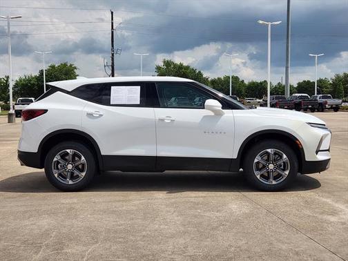 2024 Chevrolet Blazer 2LT