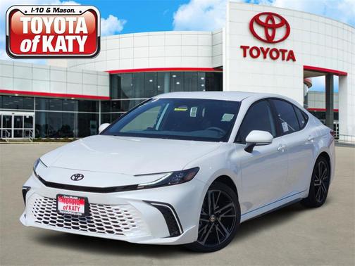 Wind Chill Pearl 2026 Toyota Camry XSE