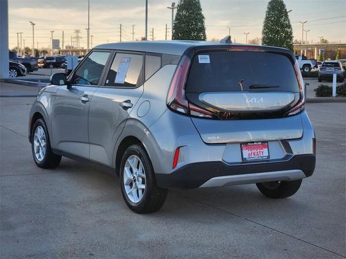 2024 Kia Soul LX