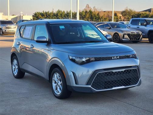 2024 Kia Soul LX