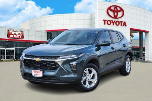 2025 Chevrolet Trax LS