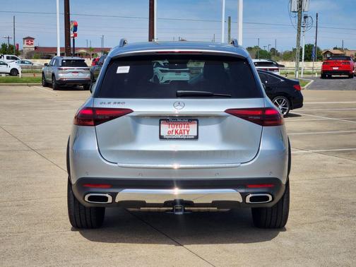 2025 Mercedes-Benz GLE 350 Base