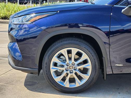2025 Toyota Highlander Hybrid Limited