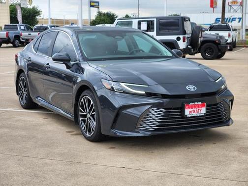 2025 Toyota Camry XLE