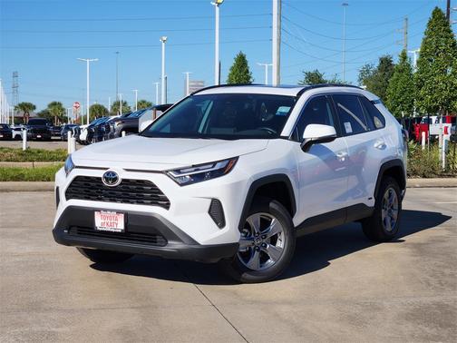 2025 Toyota RAV4 Hybrid XLE