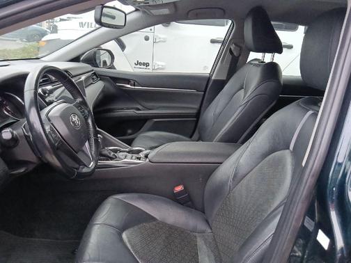 Galactic Aqua Mica 2019 Toyota Camry XSE