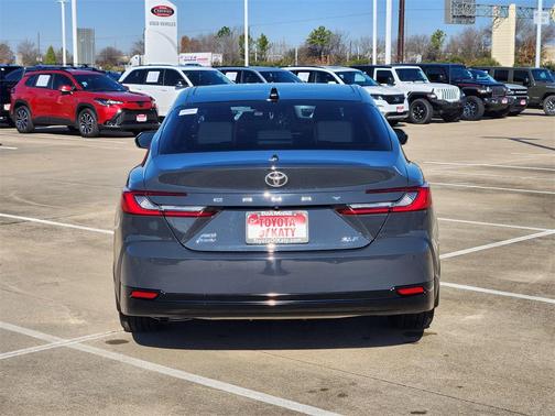 2025 Toyota Camry XLE