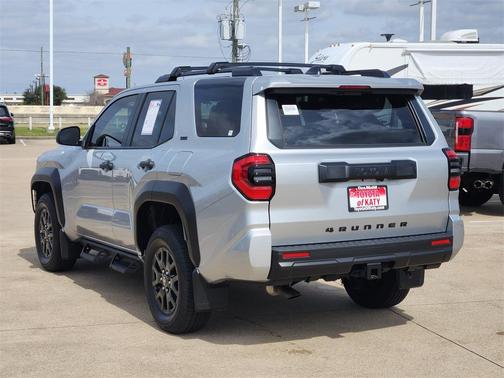 2025 Toyota 4Runner SR5