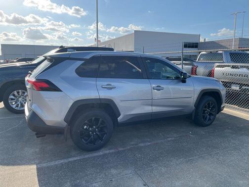 Silver Sky Metallic 2025 Toyota RAV4 LE