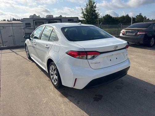 Ice Cap 2026 Toyota Corolla LE