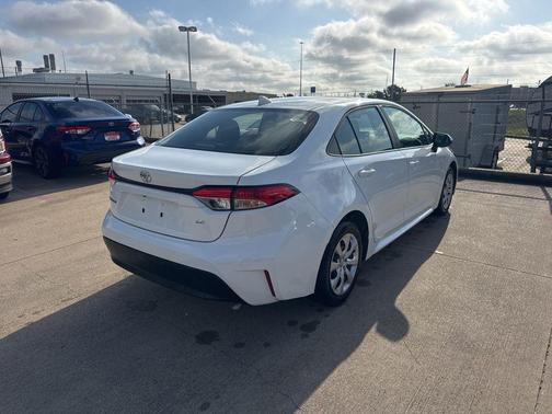 Ice Cap 2026 Toyota Corolla LE