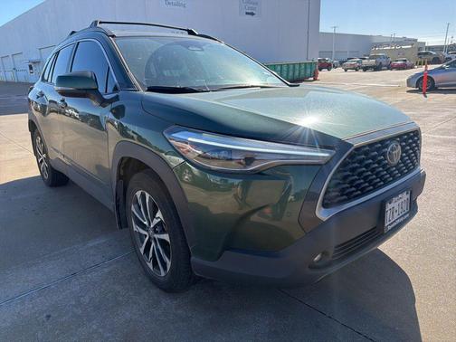 2024 Toyota Corolla Cross XLE