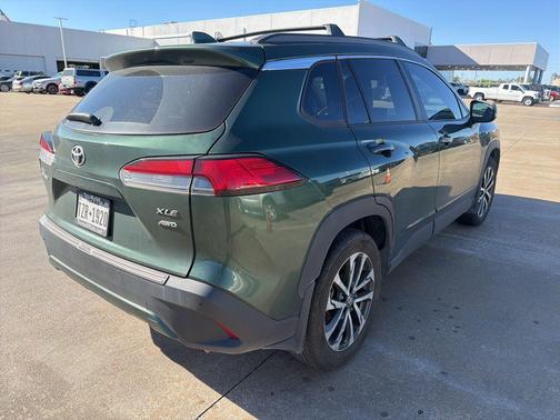 2024 Toyota Corolla Cross XLE