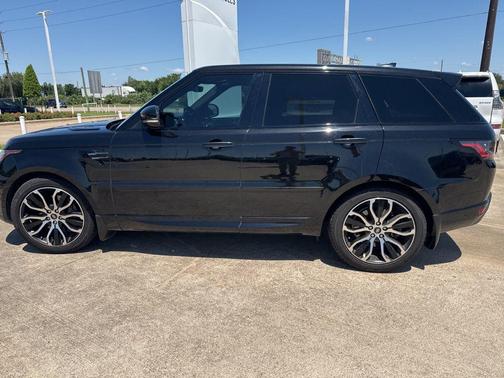 Black 2022 Land Rover Range Rover Sport HSE Silver Edition