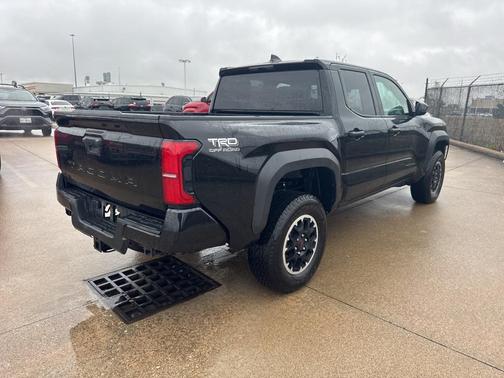 2025 Toyota Tacoma TRD Off-Road