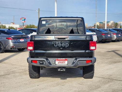 2022 Jeep Gladiator Altitude 4x4