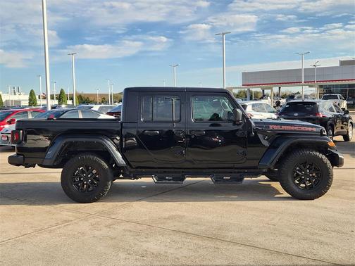 2022 Jeep Gladiator Altitude 4x4