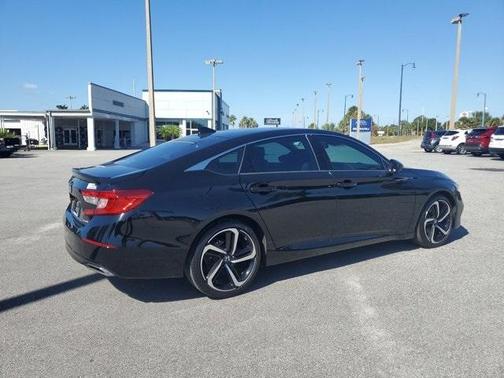 Photo 3 of 31 of 2020 Honda Accord Sport 1.5T