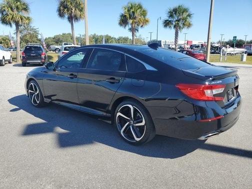 Photo 5 of 31 of 2020 Honda Accord Sport 1.5T