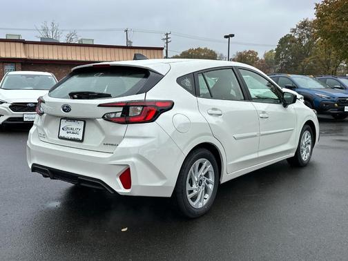 2025 Subaru Impreza Base