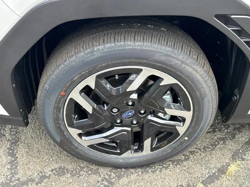 2025 Subaru Forester Hybrid Limited