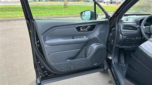 2025 Subaru Forester Hybrid Limited