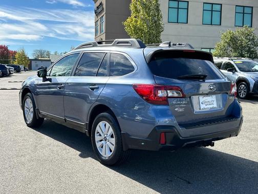 2018 Subaru Outback 2.5i Premium