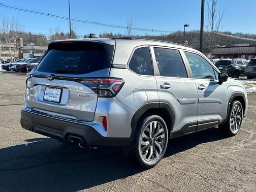 2025 Subaru Forester Touring