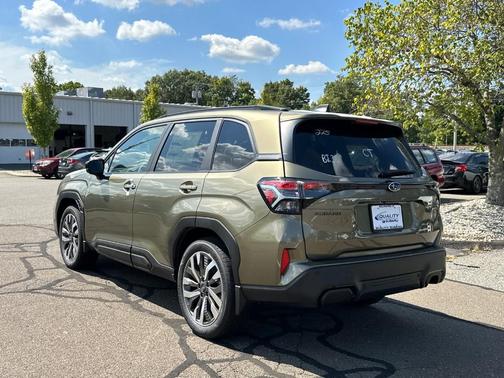 2025 Subaru Forester Touring