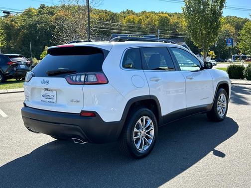 2022 Jeep Cherokee Latitude Lux