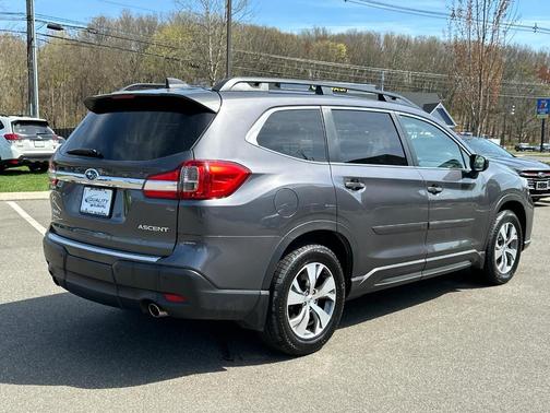 2022 Subaru Ascent Premium 8-Passenger