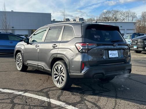 2025 Subaru Forester Hybrid Touring