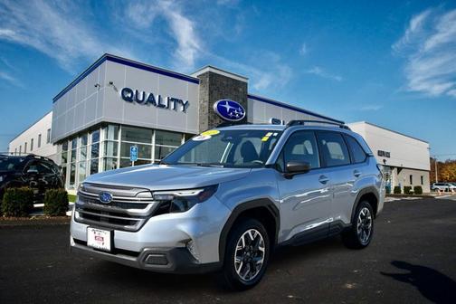 2025 Subaru Forester Premium