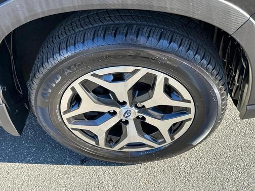 2022 Subaru Forester Premium