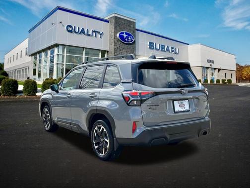 Riverrock Green 2025 Subaru Forester Hybrid