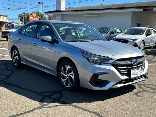 2025 Subaru Legacy Premium