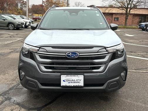 2025 Subaru Forester Hybrid Premium