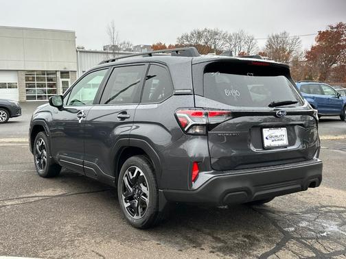 2025 Subaru Forester Hybrid Premium