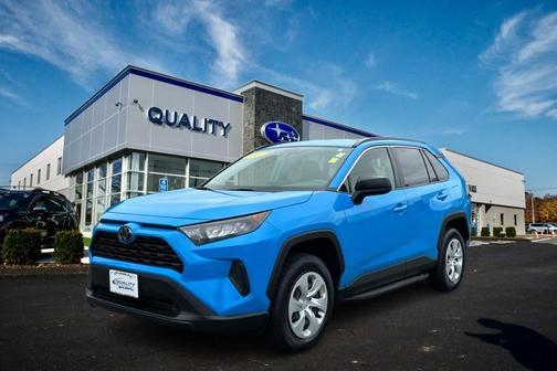 2020 Toyota RAV4 LE