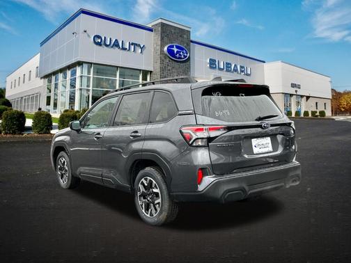 Magnetite 2026 Subaru Forester Premium