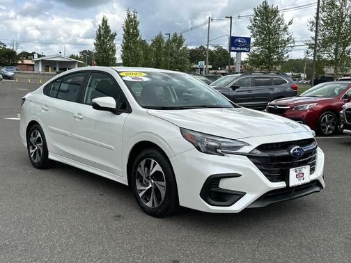 2025 Subaru Legacy Premium