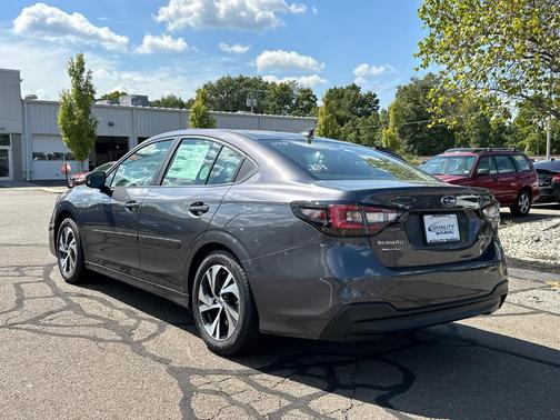 2025 Subaru Legacy Premium