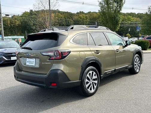 2024 Subaru Outback Premium