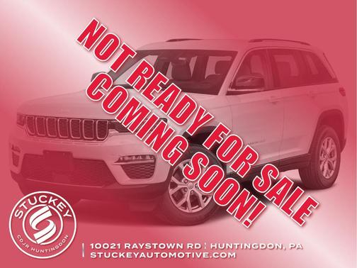 Bright White Clearcoat 2024 Jeep Grand Cherokee Laredo X
