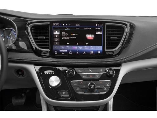 Brilliant Black Crystal Pearlcoat 2023 Chrysler Pacifica Hybrid Limited