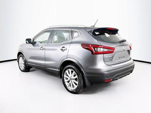 2022 Nissan Rogue Sport SV